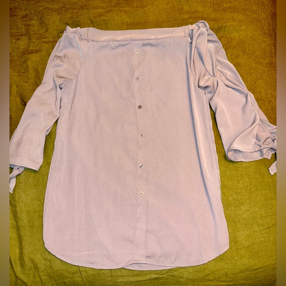 Brand: streetwear society Size: small Color: periwinkle / lavender